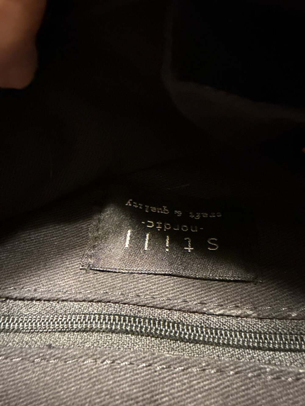 Marc Jacobs - Picture 2 of 3